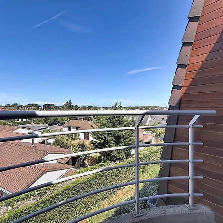 Deauville With Pool & Balcony By Interhome *